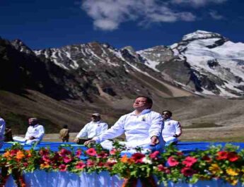 उत्तराखंड: भगवान भोलेनाथ की पावन धरा पर आने वाले पर्यटक, श्रद्धालु बन कर आयें - मुख्यमंत्री, गुंजी का बनाया जायेगा मास्टर प्लान 6 Hello Uttarakhand News »