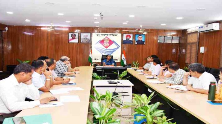 Uttarakhand: मुख्य सचिव राधा रतूड़ी ने जाली प्रमाण-पत्रों के मामलों में कड़ी कार्यवाही के दिए निर्देश, आम जनता के लिए जन्म-मृत्यु पंजीकरण की प्रक्रिया अत्यन्त सरल बनाने के भी निर्देश जारी 2 Hello Uttarakhand News »