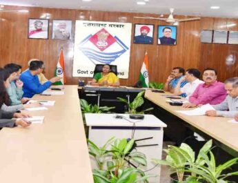 Dehradun: आईआईएम (IIM) रोहतक ने प्रस्तुत की चारधाम यात्रा पर स्टडी रिपोर्ट, मुख्य सचिव राधा रतूड़ी ने चारधाम की Carrying Capacity पर आईआईएम रोहतक की रिपोर्ट की समीक्षा कर सुगम सुरक्षित यात्रा का एक्शन प्लान बनाने के दिए निर्देश 3 Hello Uttarakhand News »