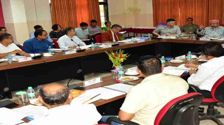 Uttarakhand: उत्तराखण्ड पर्यटन विकास परिषद की 23वीं बोर्ड बैठक सम्पन्न, औली से गौरसों बुग्याल तक रोपवे हेतु सर्वे कराया जाये: महाराज 1 Hello Uttarakhand News »