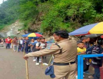 Kedarnath Yatra: भारी वर्षा से बाधित केदारनाथ यात्रा मार्ग बहाल, श्रद्धालुओं से सतर्कता की अपील 4 Hello Uttarakhand News »