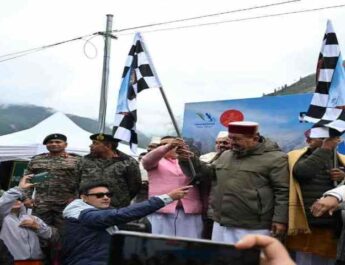 Niti Extreme Ultra Run: नीति घाटी में ‘नीति एक्सट्रीम अल्ट्रा रन’ का भव्य आगाज, 28 राज्यों के 933 प्रतिभागी पहुंचे 1 Hello Uttarakhand News &raquo;