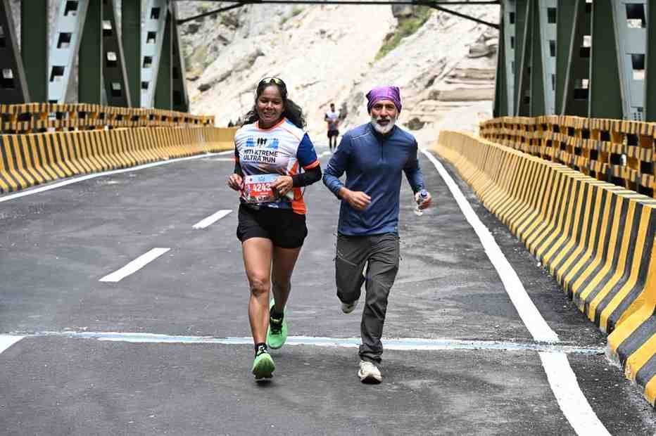 Niti Extreme Ultra Run: नीति घाटी में ‘नीति एक्सट्रीम अल्ट्रा रन’ का भव्य आगाज, 28 राज्यों के 933 प्रतिभागी पहुंचे 5 Hello Uttarakhand News &raquo;
