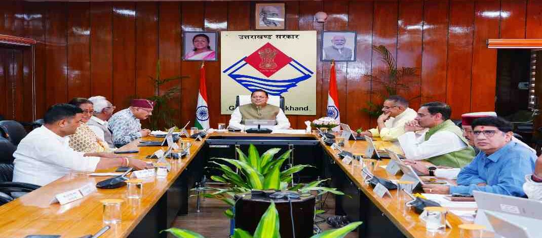 Uttarakhand Cabinet 13 Major Decisions: गौवंश सुधार से लेकर पूर्ण साक्षर राज्य घोषित करने तक कई अहम निर्णय